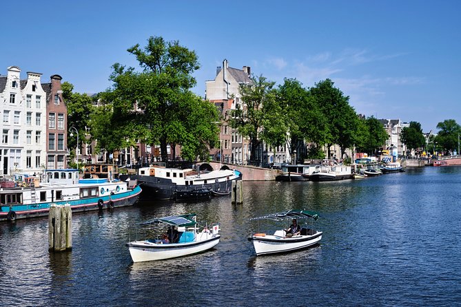 Private 1-hour Amsterdam Canal Tour - Live Commentary and Skipper