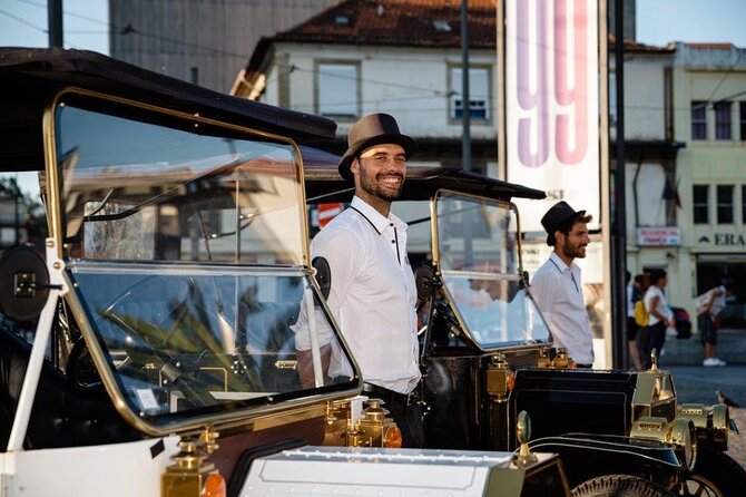 Private CityTour Tuk Vintage Car Tour in Porto - Tour Inclusions and Exclusions