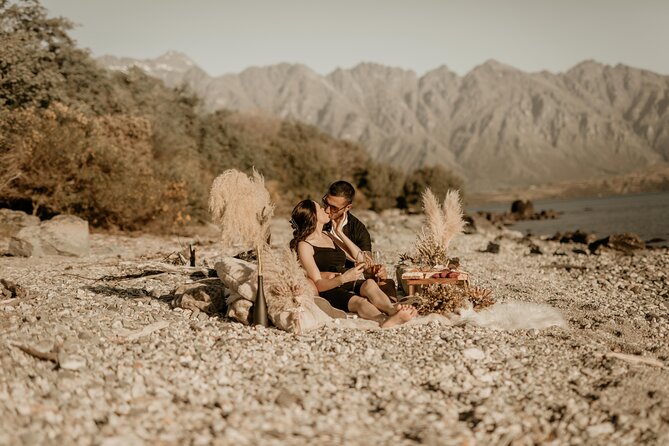 Private Couple Photo Shoot in Queenstown - Convenient Pickup Information