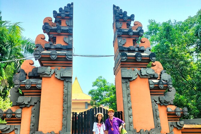 Private Day Tour Surabaya Historiculture - Transportation and Accessibility