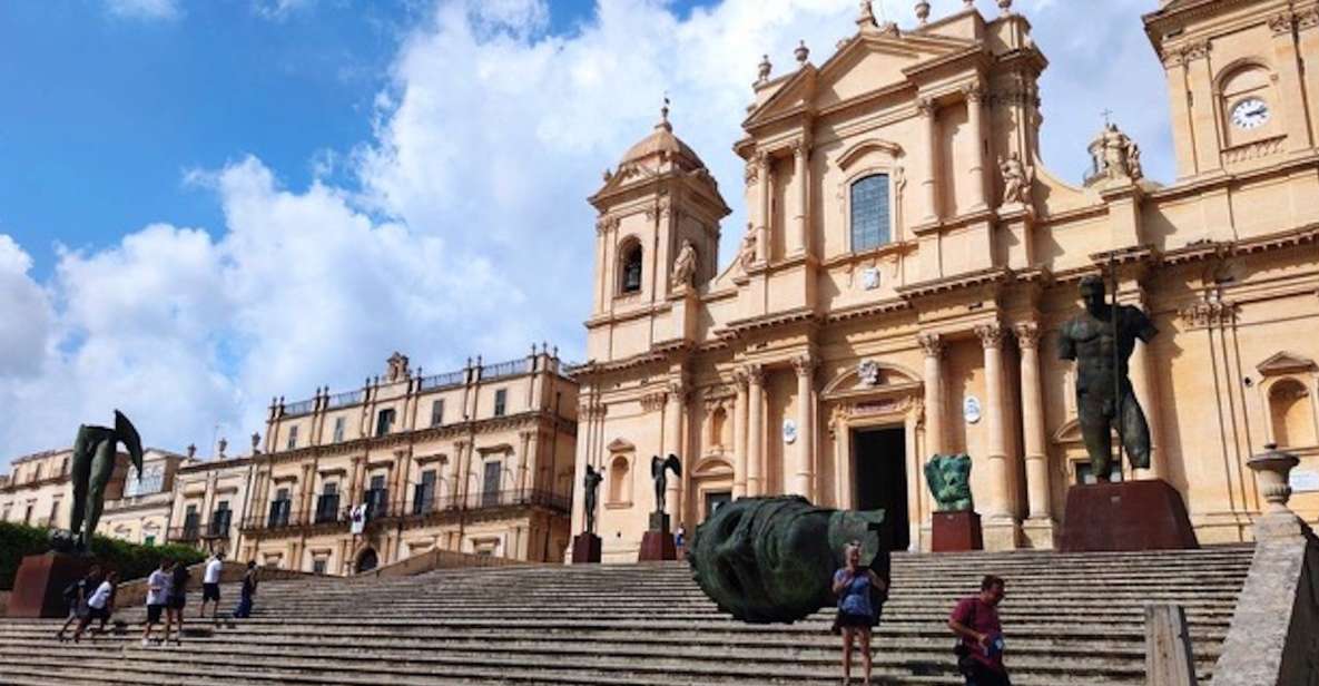 Private Day Trip of Syracuse, Ortigia and Noto From Taormina - Discovering Ortigias Historic Center