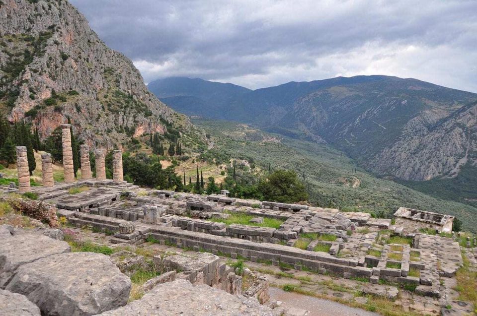 Private Day Trip to Delphi From Athens - Guided Experience