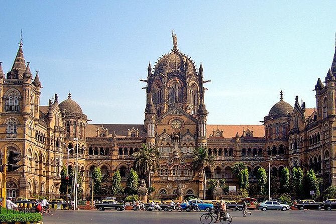 Private Full-Day Mumbai City Tour With Elephanta Caves Excursion - Immerse in the Vibrant Crawford Market