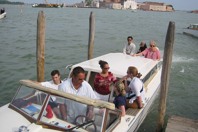 Private Grand Canal 1-Hour Boat Tour - Booking Information