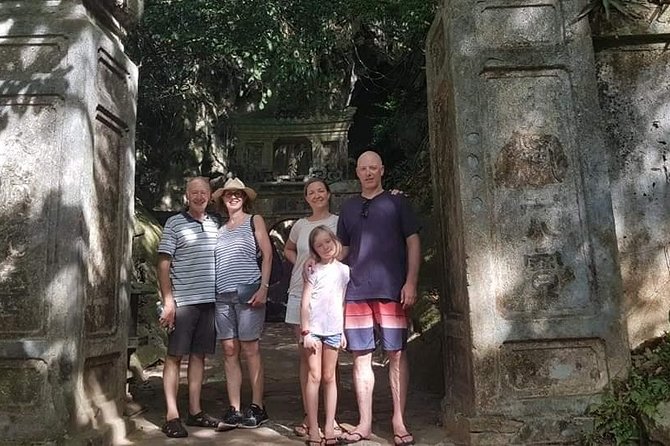Private Guided Tour at Da Nang City & Hoi An City ( 10 Hour Tour) - Accessibility Features