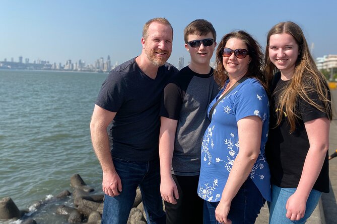 Private Half-Day Bombay Sightseeing Tour With Guide and Transportation - Highlights: Gateway of India