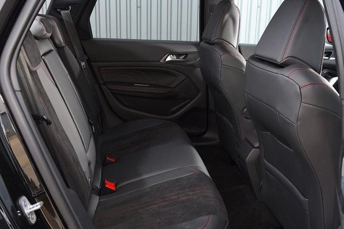 Private Malta Airport Taxi to Sliema/St Julians/Gzira or Valletta - Booking Confirmation