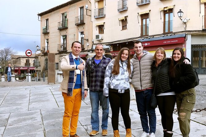 Private Night Tour on Foot Through the Historic Center of Toledo - Reviews From Previous Guests