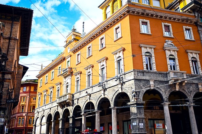 Private or Semi-Private Tour of the Historic Center of Bologna - Participant Experience