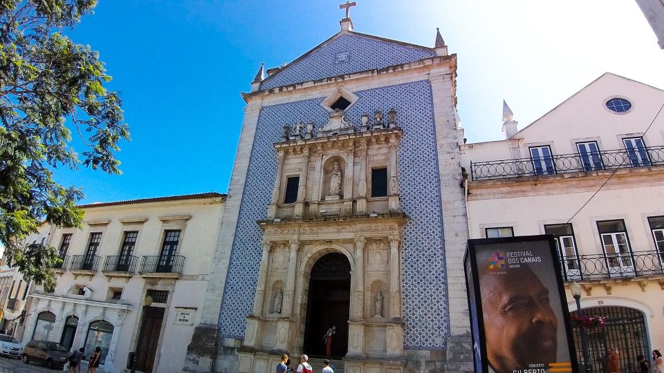 Private Tour to Aveiro and Costa Nova Unique Striped Houses - Itinerary: Museu De Arte Nova