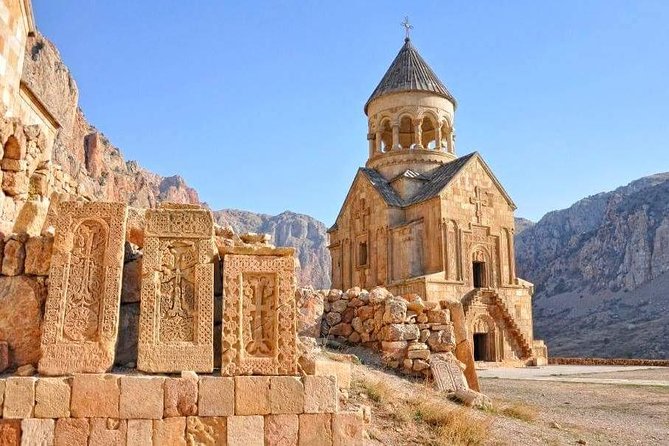 Private Tour to Khor Virap, Noravank, Ancient Birds-Cave, Hin Areni Wine Factory - Professional Guide Service