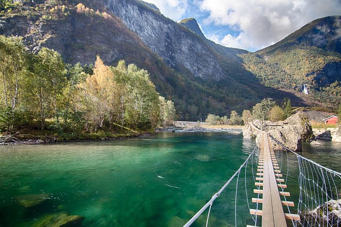 Private Tour to Sognefjord and Flåm From Bergen, 24 Hr Refundable - Pickup Locations and Accessibility