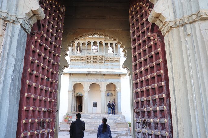 Private Udaipur Sightseeing Tour by Car - All Inclusive - Booking Information