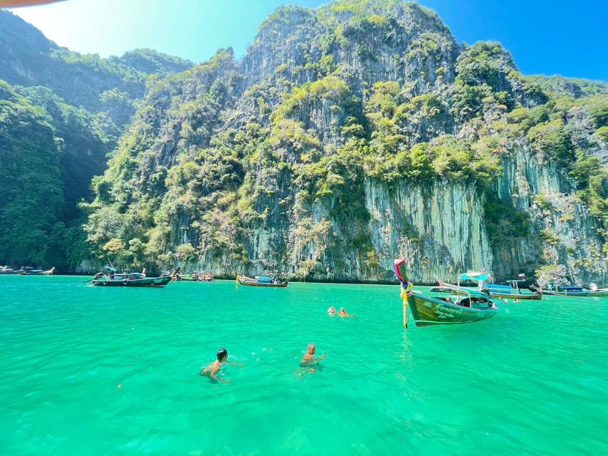 Private VIP Speed Boat to Phi Phi & Maya Bay - Snorkeling Equipment Included