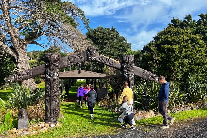 Private Waiheke Island Maori Cultural Tour + Wine + Lunch - Included Lunch and Wine