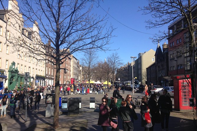 Private Walk: Edinburgh Old Town and New Town - Accessibility and Logistics