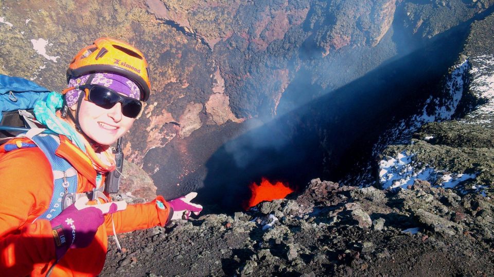 Pucón: Villarrica Volcano Summit Hike With Transfer - Inclusions for Participants