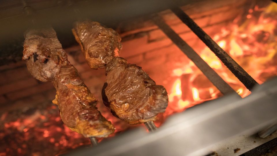 Puerto Iguazu: Rafain Steakhouse Dinner & Show - Cultural Journey