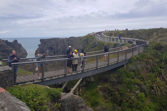 Punakaiki Blow Holes & Pancake Rocks Scenic Tour - Guided Tour Experience