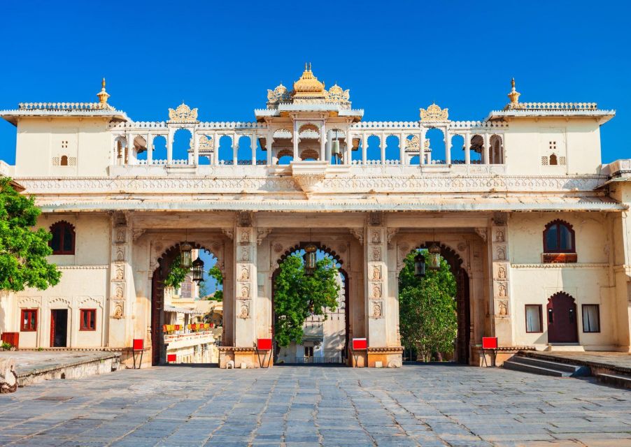 Pushkar Historic Ghats Walking Tour - Meeting Point Information