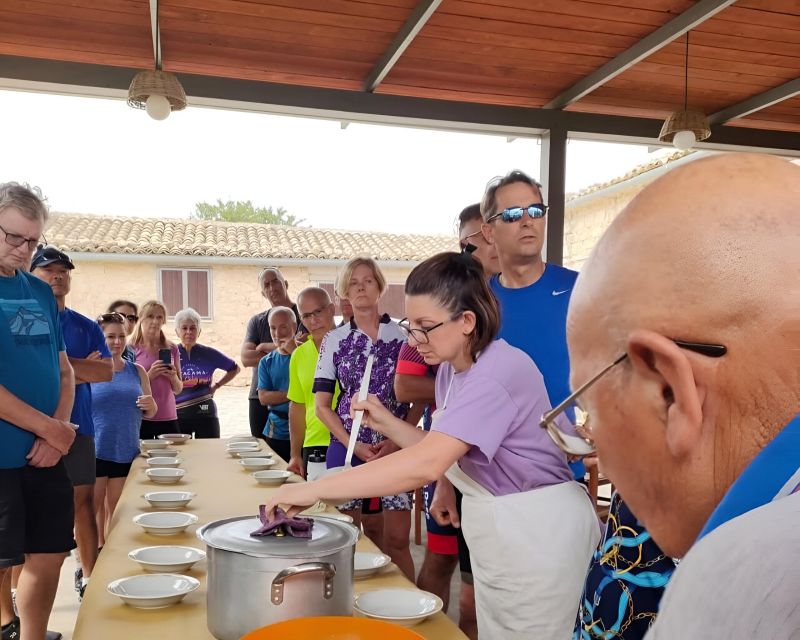 Ragusa: Ricotta Making Experience at a Farm With Dinner - Secrets of Milk Processing