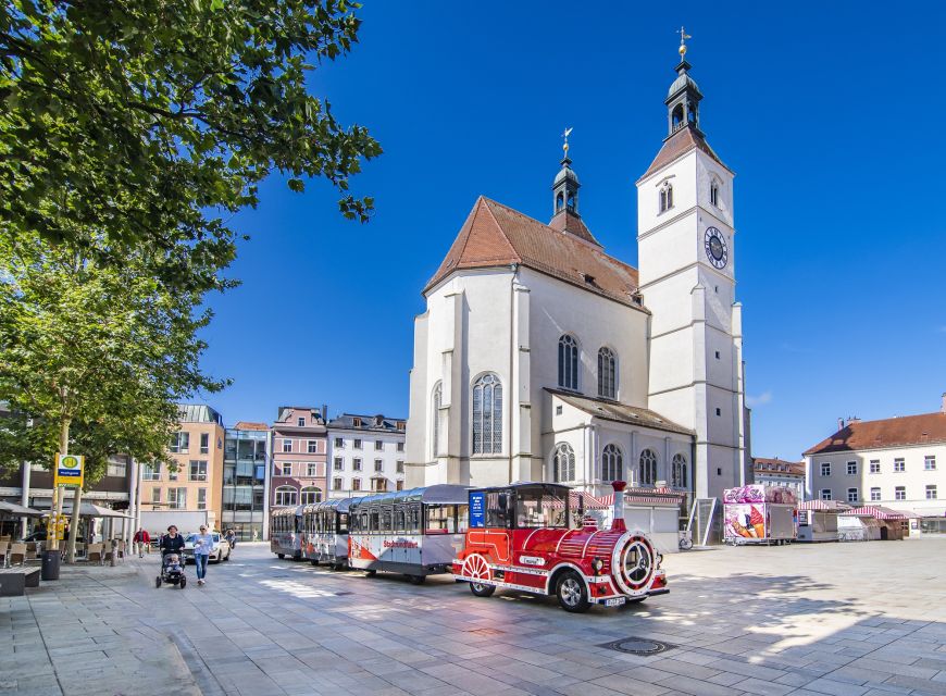 Regensburg: City Tour With the Bimmelbahn Train - Accessibility Features