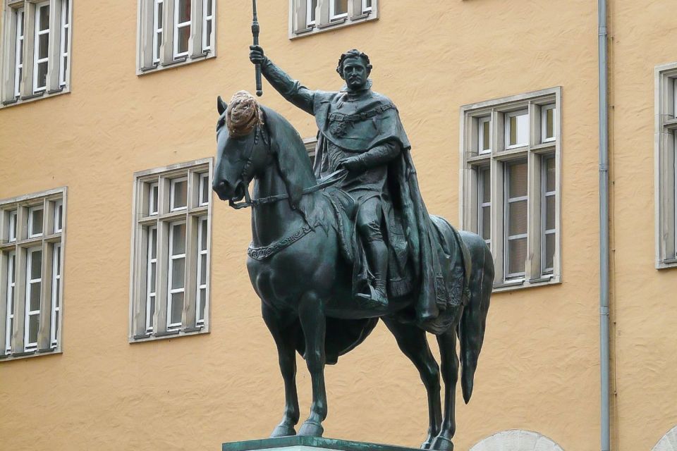 Regensburg: Private Walking Tour With Professional Guide - Tour Inclusions