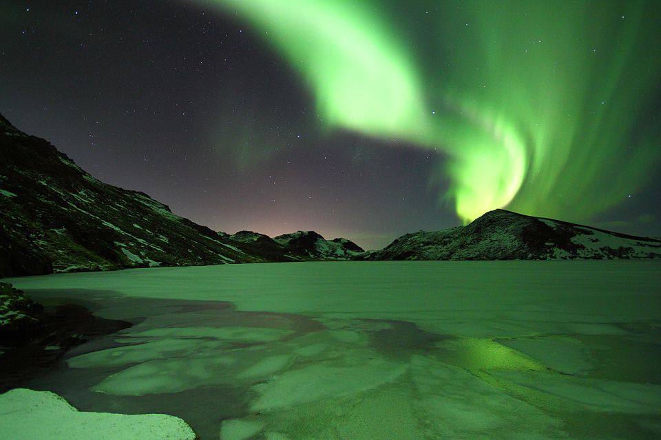 Reykjavik: Golden Circle & Northern Lights 4x4 Tour - Geysir Geothermal Area