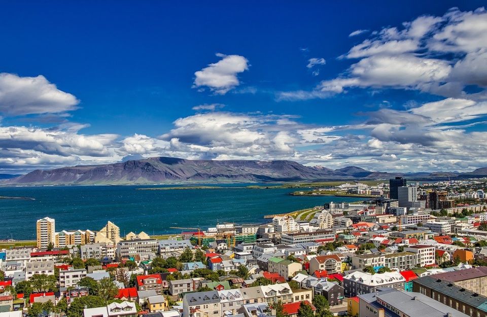 Reykjavik: Private 3-Hour Walking Tour for Seniors - Expected Attractions and Sights