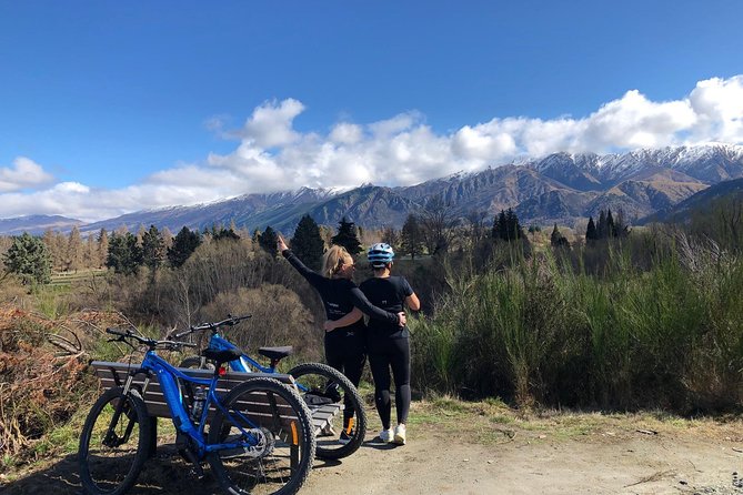 Ride to Riches: Arrowtown-Queenstown Bike Tour + Shuttle - Scenic Route and Attractions