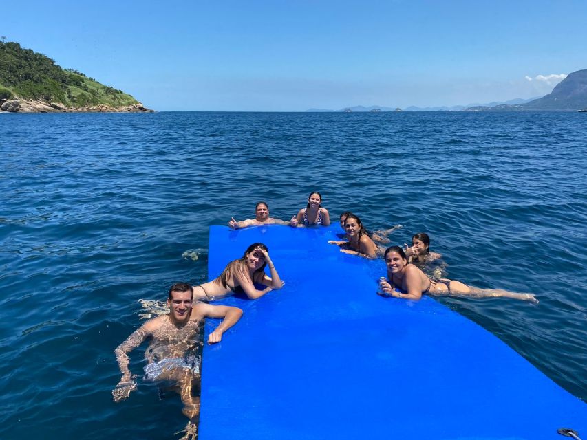 Rio De Janeiro: Speedboat Beach Tour With Beer - Activities and Experiences Offered