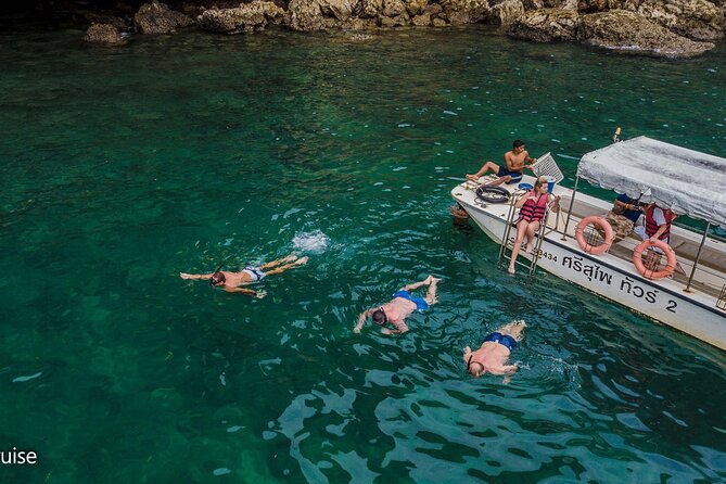 Romantic Sunset and Seafood Dinner Cruise With Plankton Swimming - Snorkeling Equipment
