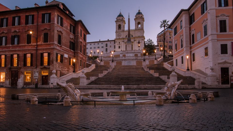 Rome: 2-Hour Highlights & Hidden Gems Private Walking Tour - Savor the Perfume of Rome