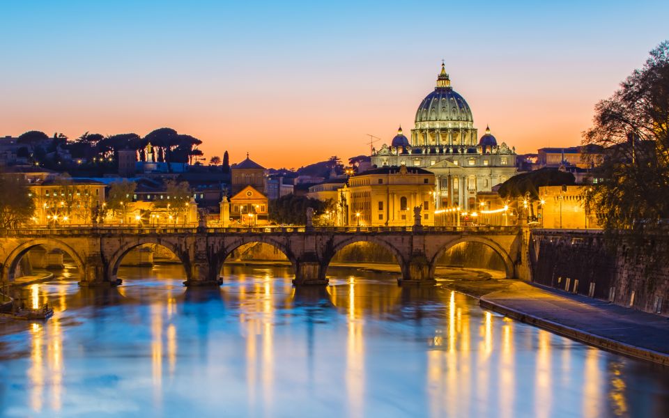 Rome: Big Bus Panoramic Night Tour - Tour Features