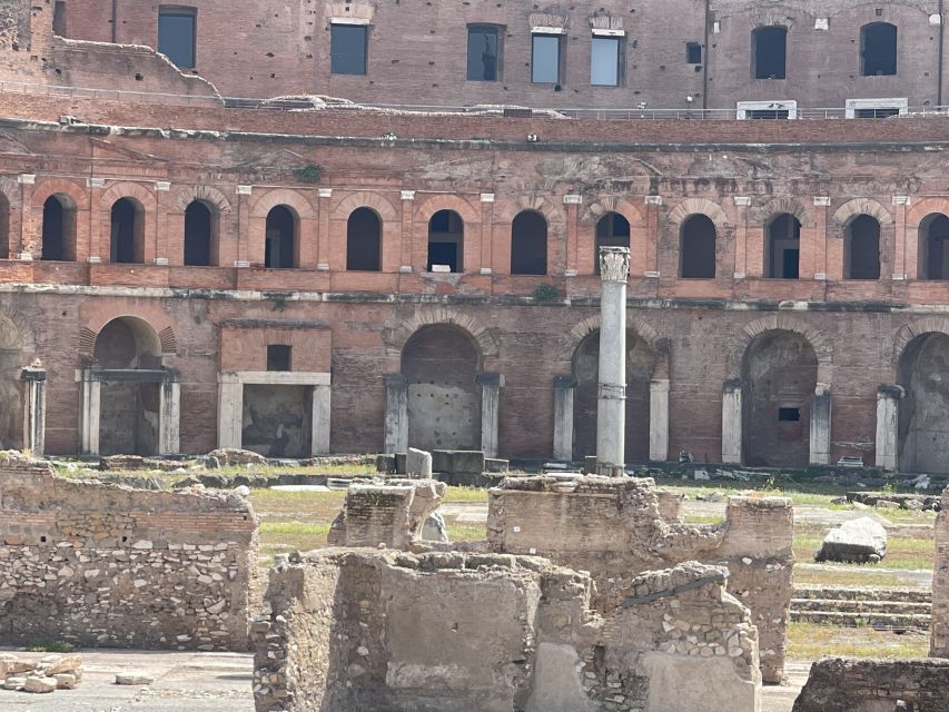 Rome: Colosseum Arena and Roman Forum Tour - Roman Forum Insights