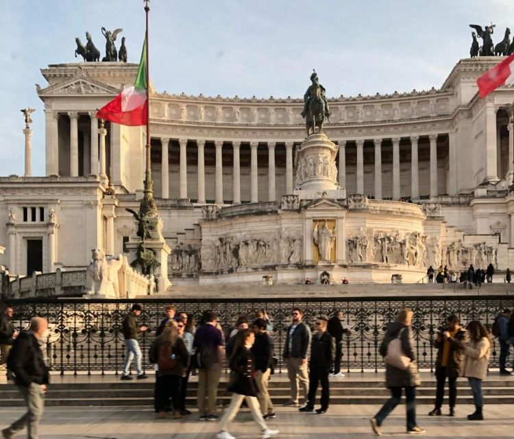 Rome: Squares and Fountains Guided Walking Tour - Accessibility Considerations