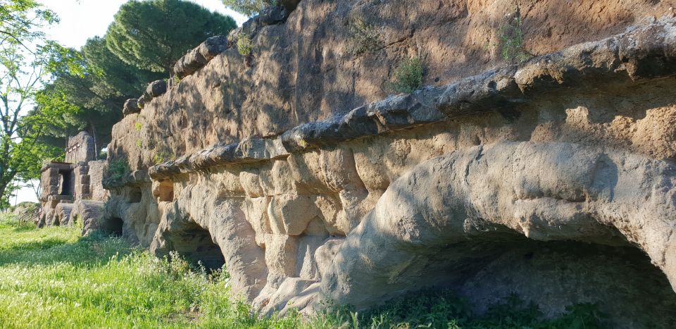 Rome: The Ancient Aqueducts of Rome Guided Tour - Meeting Point Details