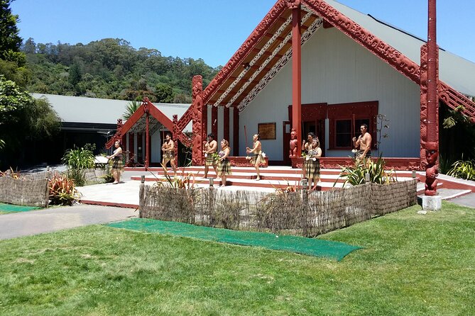 Rotorua Discovery Te Puia Tour - Meeting and Pickup Details