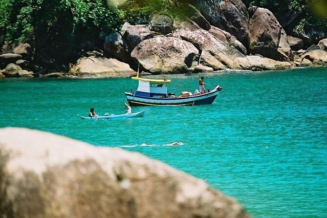 Saco Bravo Waterfall Trekking and Hiking Tour - BY PARATY TOURS - Meeting Point and Logistics