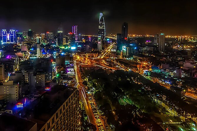 Saigon After Dark With Seafood, Beer & Live Music Bar - Enjoying Rooftop Bar and Sweeping Views