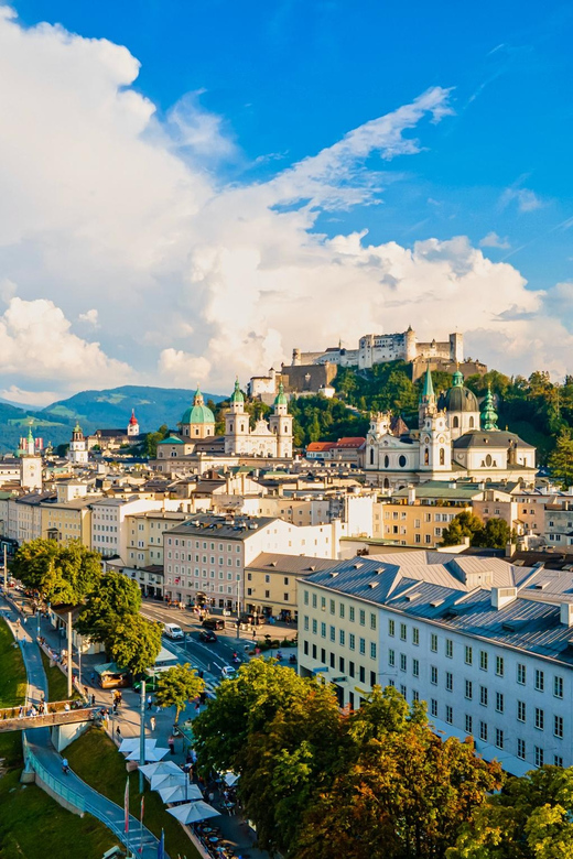 Salzburg: the Sound of Music Movie & City Tour With a Local - Meeting Point and Essentials