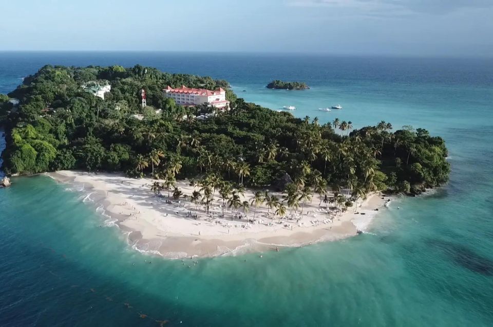 Samana: Cayo Levantado Bacardi Island and Waterfall - Refreshing Dip in Waterfall