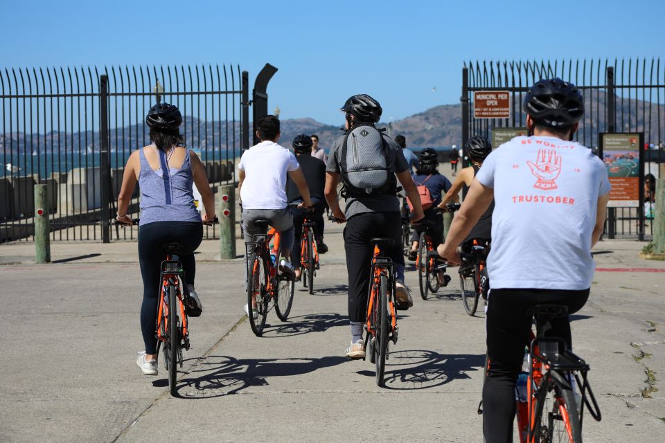 San Francisco: Golden Gate Bridge Guided Bike or Ebike Tour - Hyde Street Pier Walkthrough