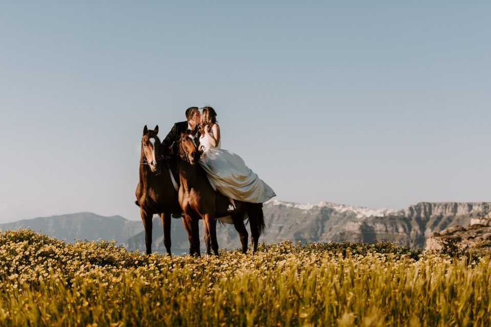 Santorini: Exclusive Private Horse Riding With Picnic - Inclusions and Amenities