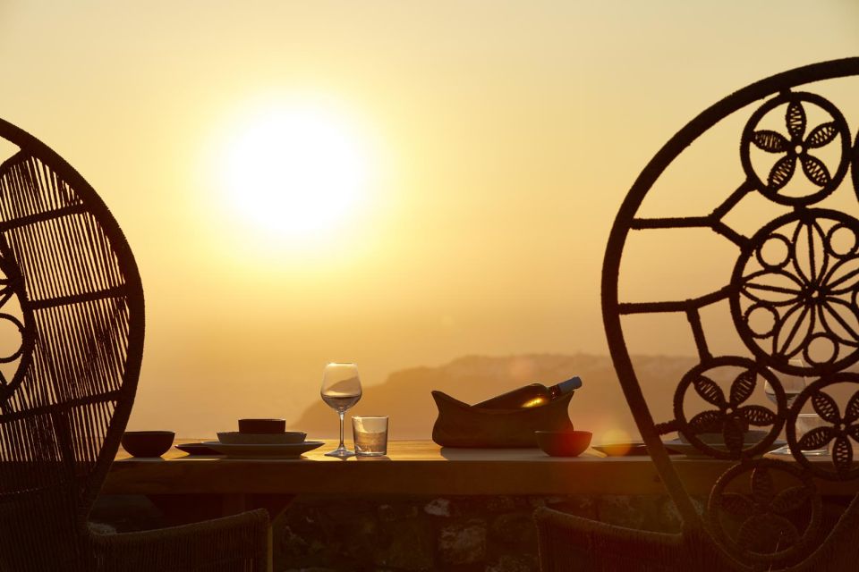 Santorini: Private Romantic Sunset Dinner With Caldera View - Special Occasion Services