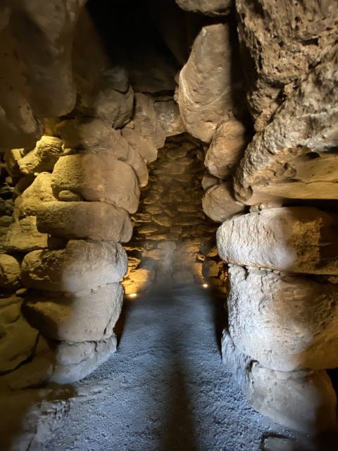 Sardinia: Nuraghe Losa Entry Ticket and Guided Tour - Tour Itinerary