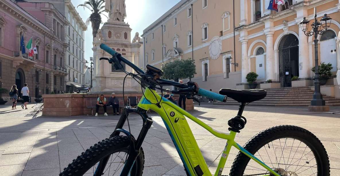 Sardinia: Rent an E-bike in Oristano - Recommended Clothing and Gear