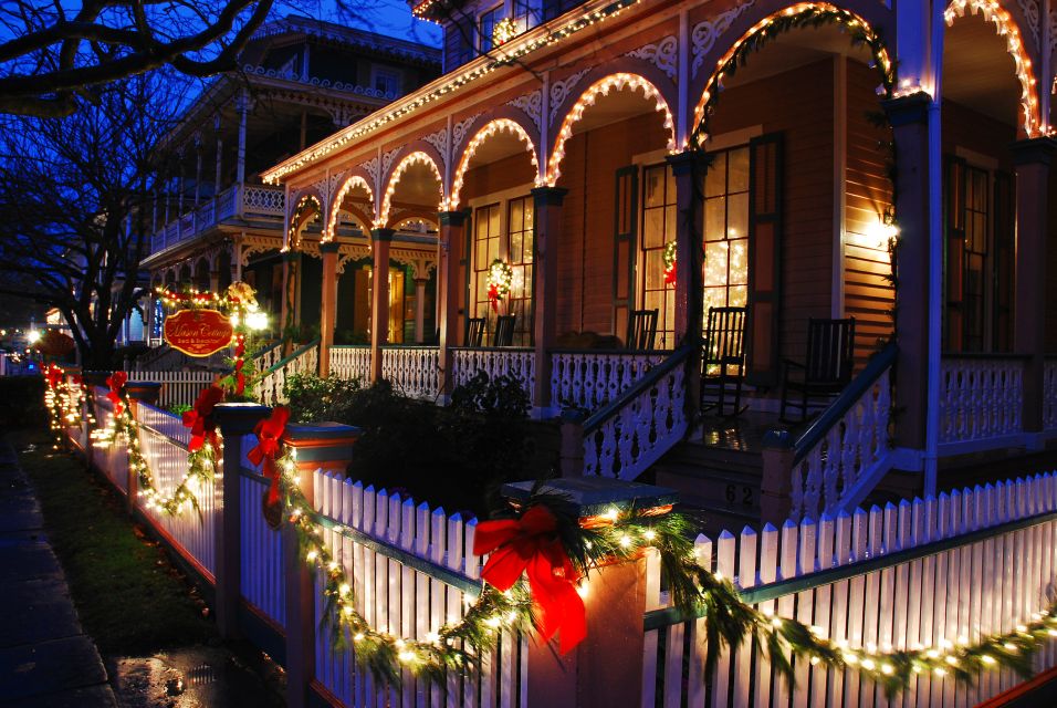 Savannah: Ghosts of Christmas Past Walking Tour - Inclusions