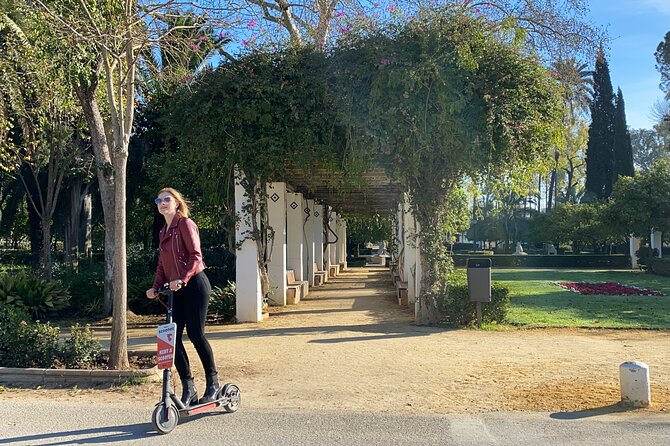 Scooter Tour in Seville - Meeting Location and Logistics