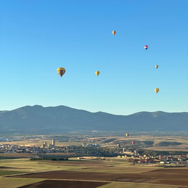 Segovia: Hot-Air Balloon Ride With Cava Toast & Picnic - Inclusions